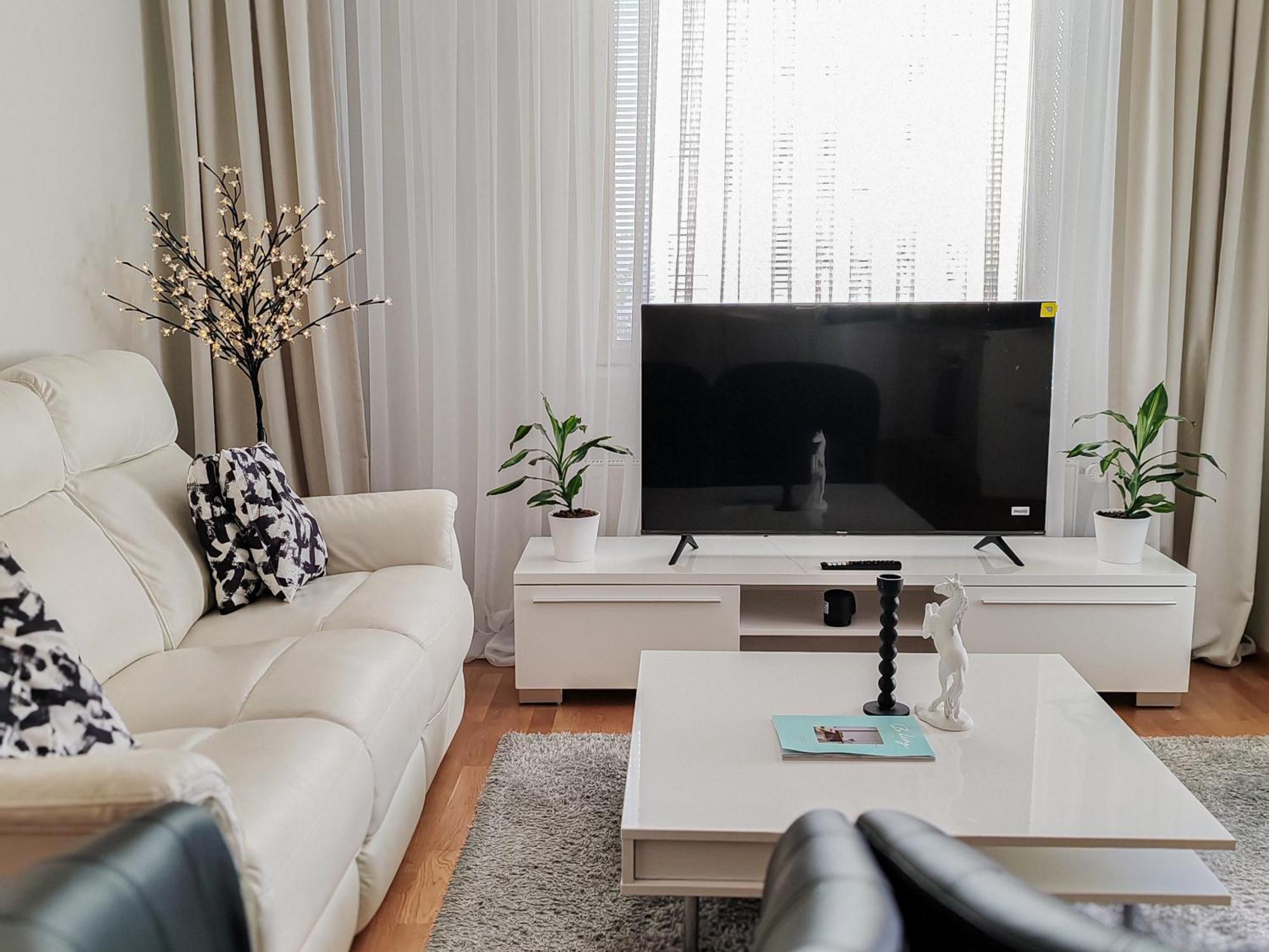 Lovely Apartment Near The Beach Helsinki Exterior photo